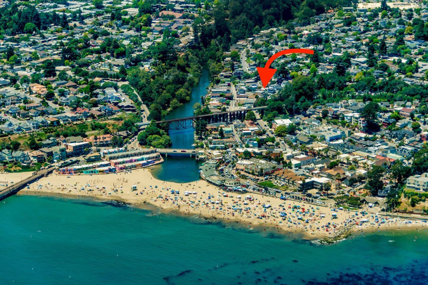 Capitola, CA 95010,489 Riverview DR