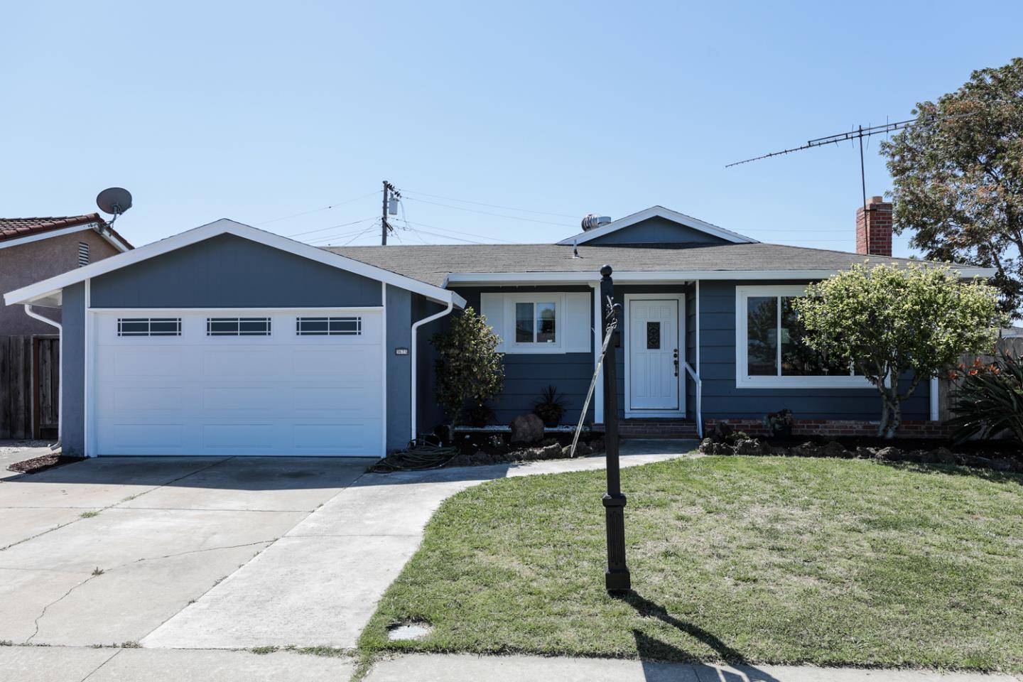 Fremont, CA 94538,5675 Merit WAY