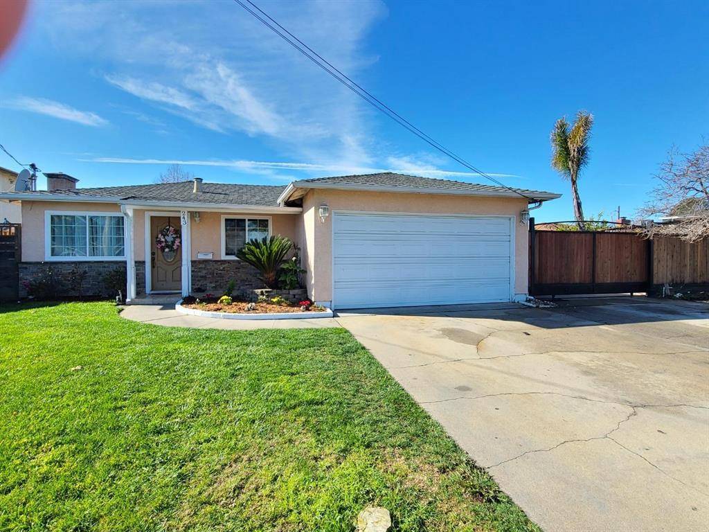 Watsonville, CA 95076,243 Shasta ST