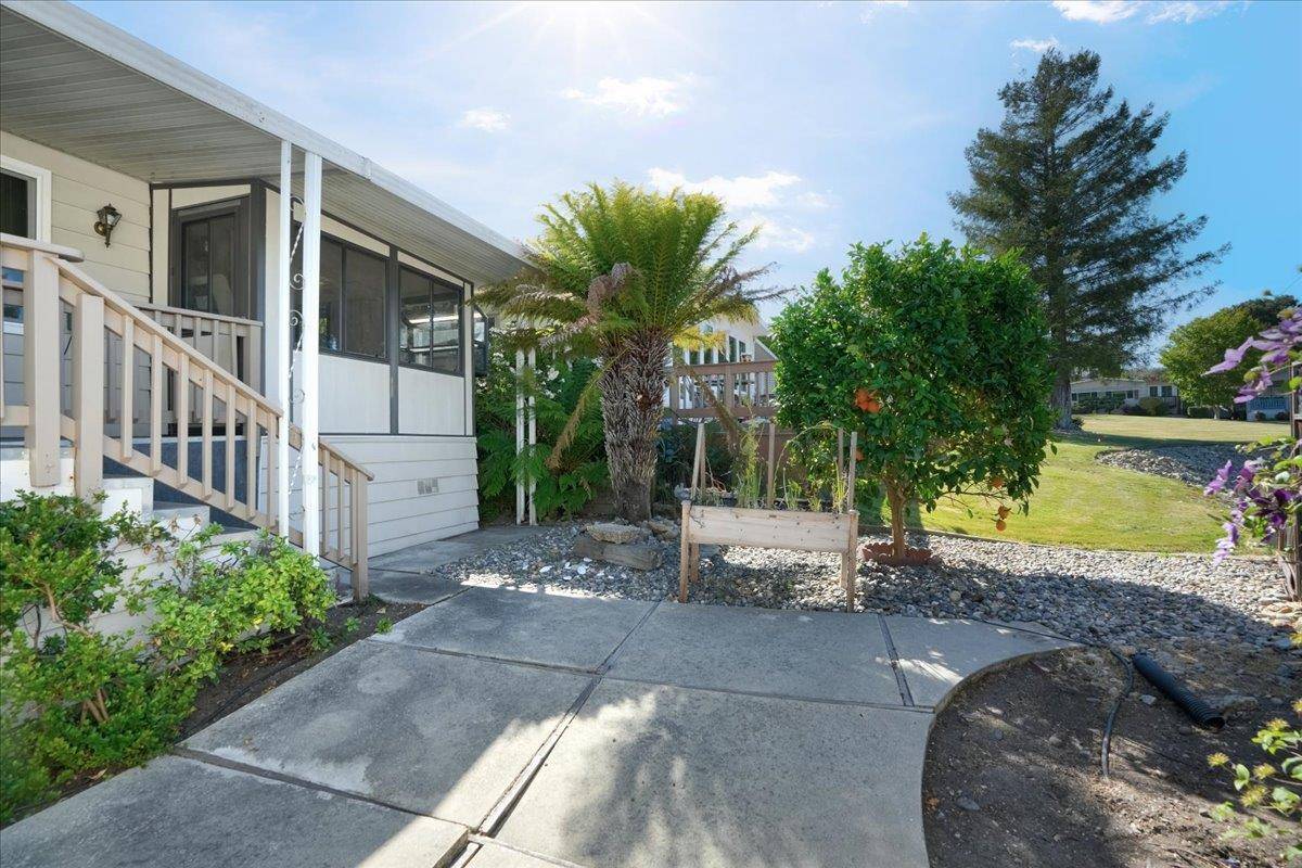 Scotts Valley, CA 95066,225 Mount Hermon RD 185