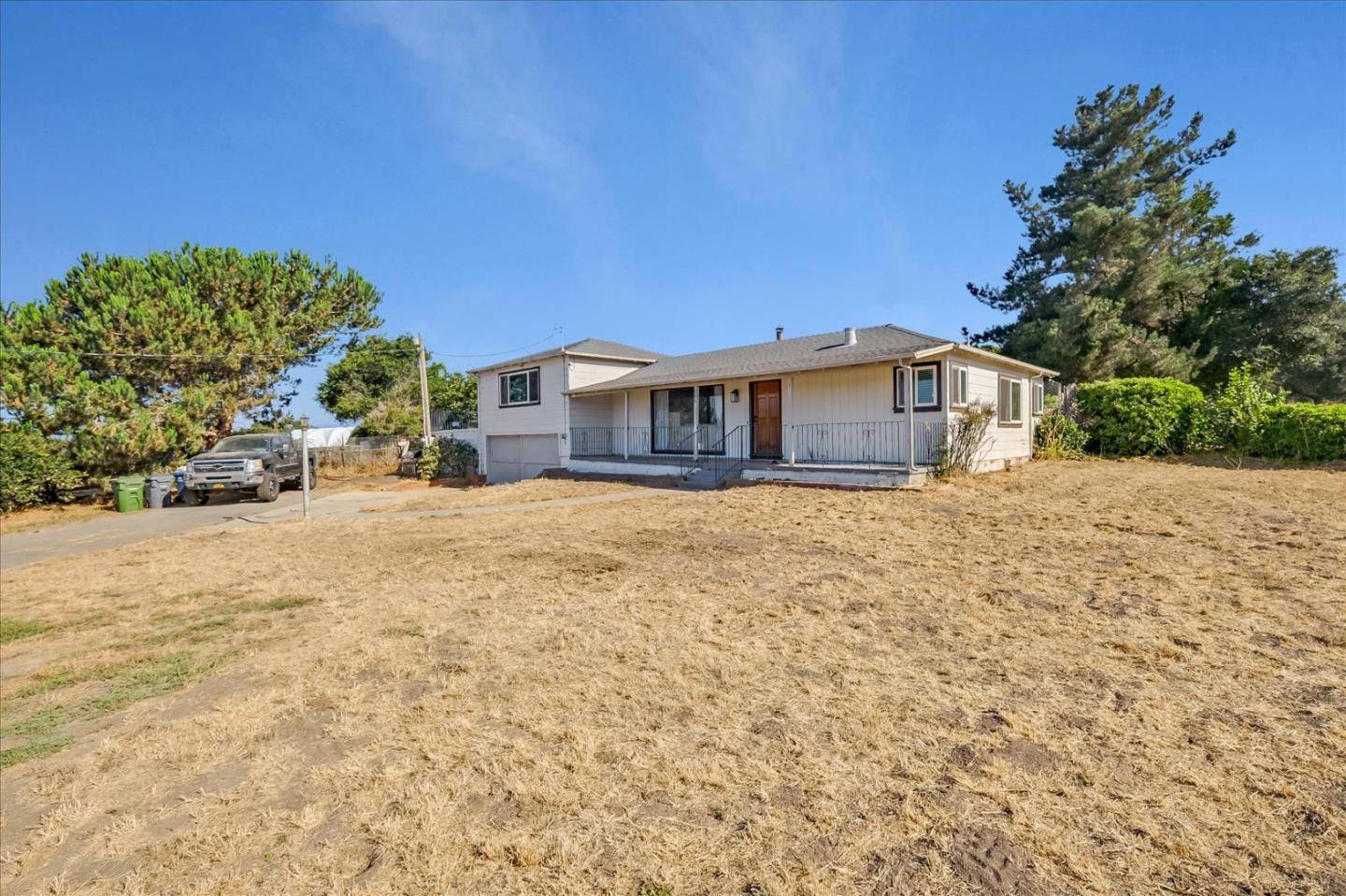 Watsonville, CA 95076,125 Hecker Pass RD