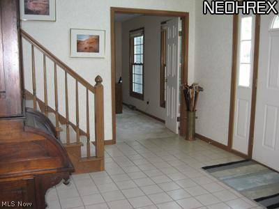 Solon, OH 44139,32955 Seneca DR