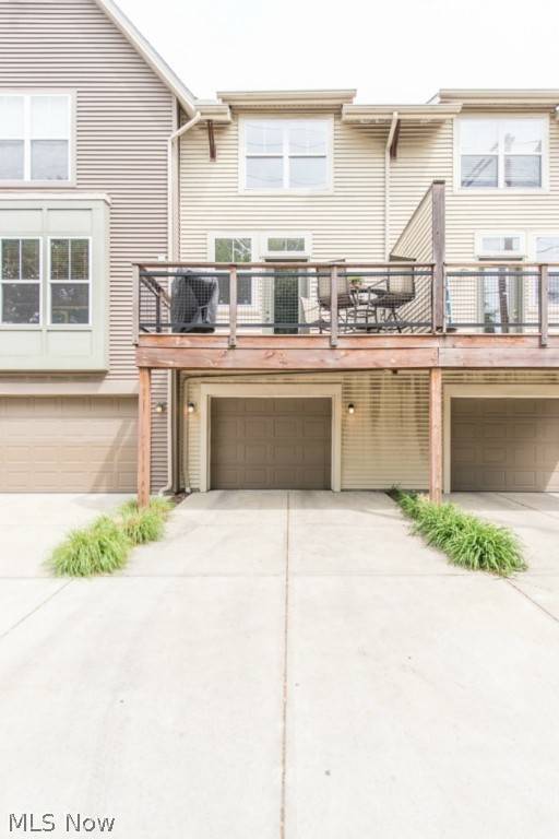 Cleveland, OH 44113,3903 Vine CT