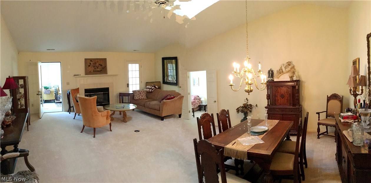 Akron, OH 44313,721 Winding WAY