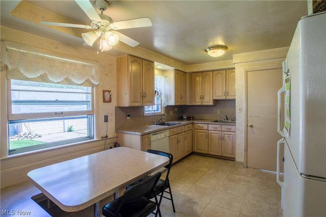 Cleveland Heights, OH 44118,3819 Shannon RD