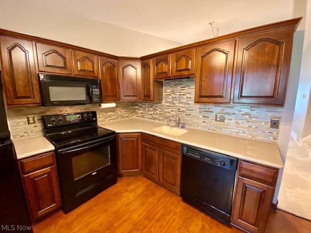 Olmsted Falls, OH 44138,9983 Magnolia DR #5
