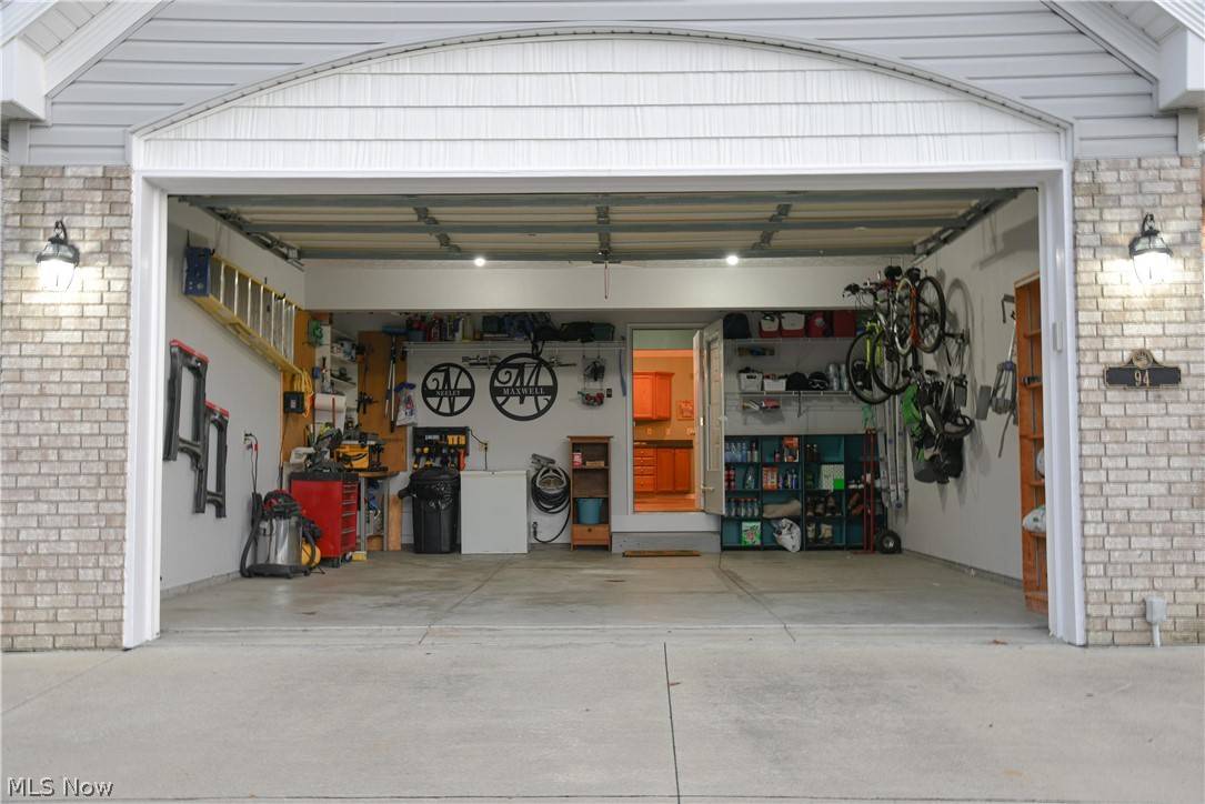 Northfield, OH 44067,94 Filly LN