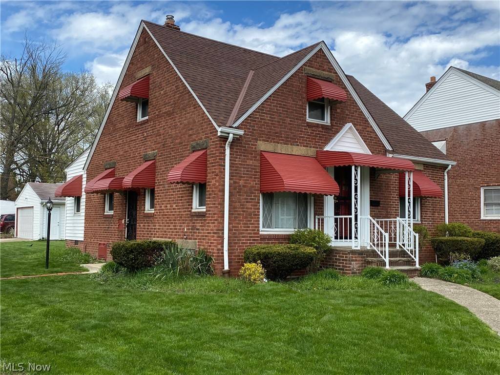 Cleveland, OH 44128,16101 Throckley AVE