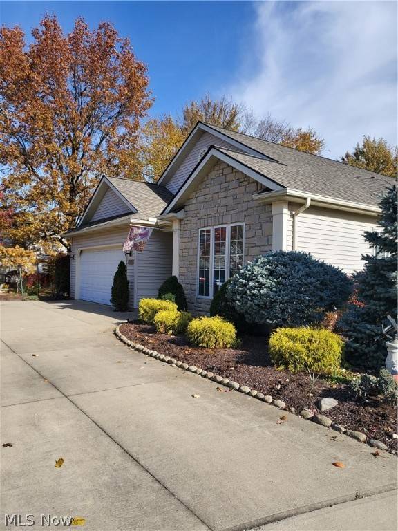 Westlake, OH 44145,2777 Wilks LN #10