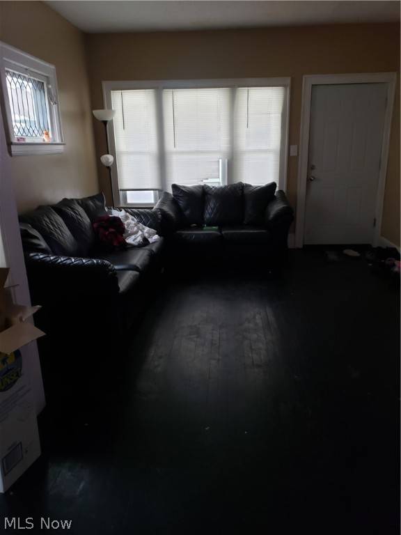 Cleveland, OH 44104,10613 Manor AVE