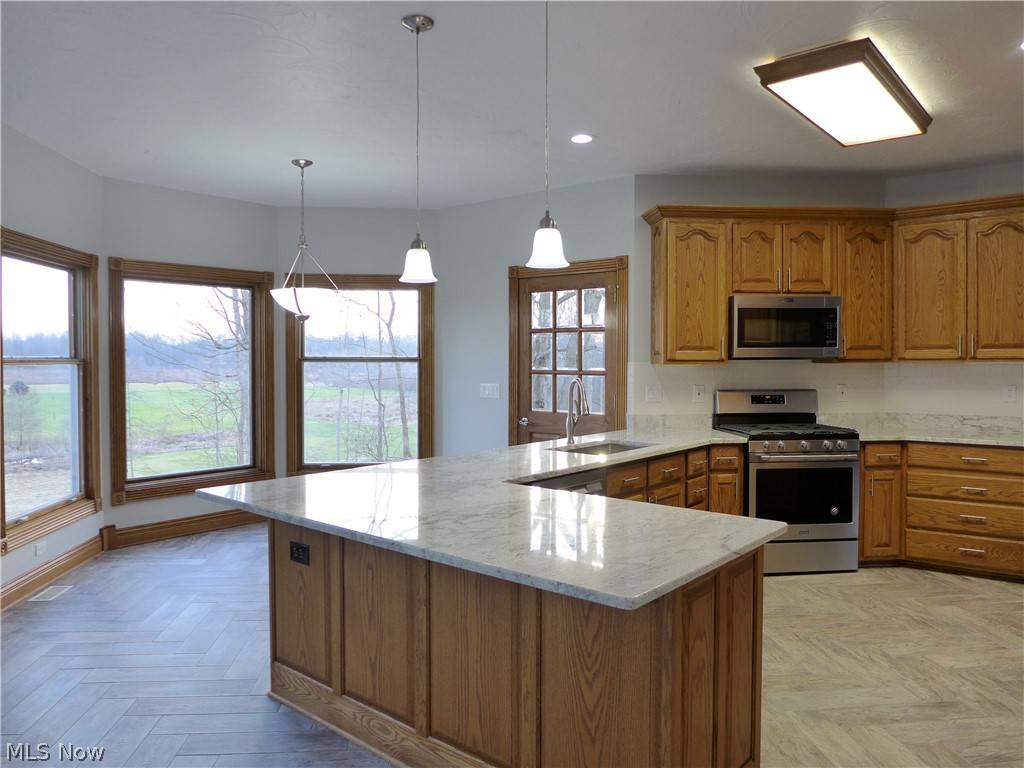 Columbia Station, OH 44028,23937 W Rim DR