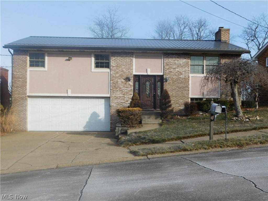 Weirton, WV 26062,93 Seneca ST