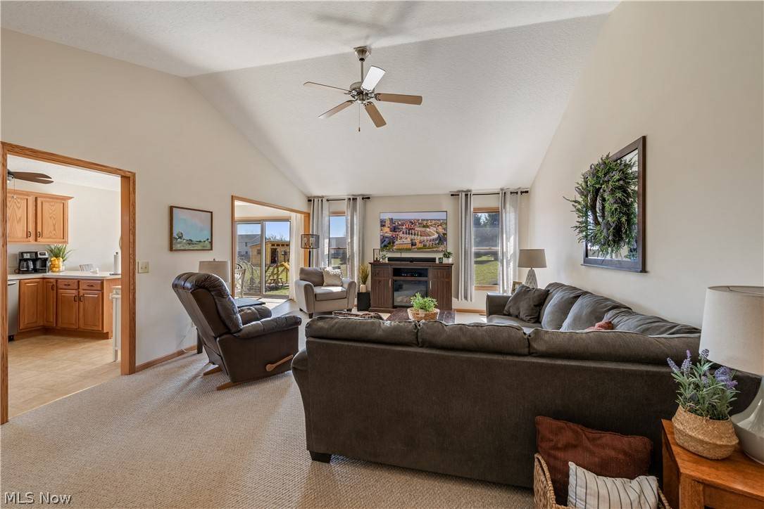 Dalton, OH 44618,125 Farmington AVE