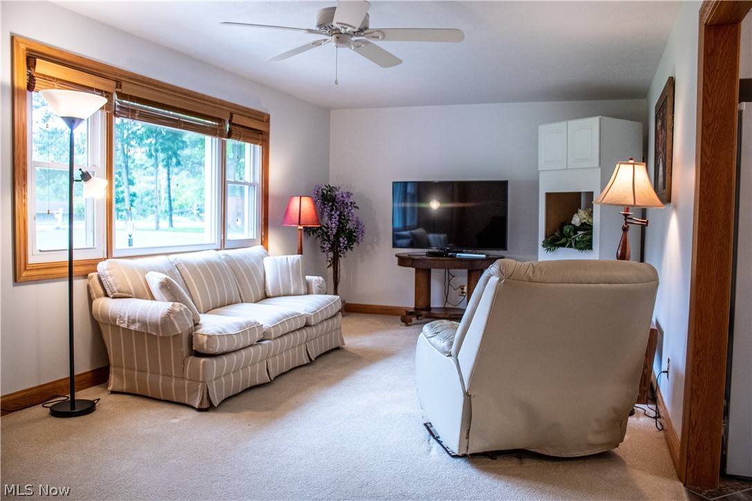 Solon, OH 44139,27820 Annetta DR