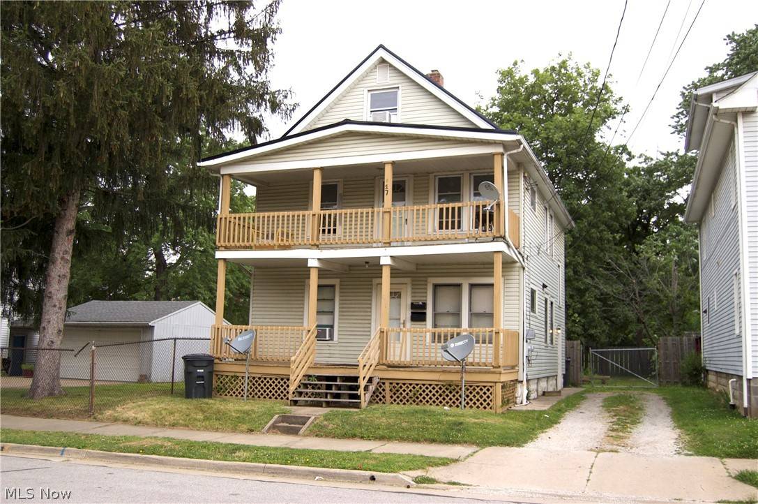 Akron, OH 44307,817 Biruta ST
