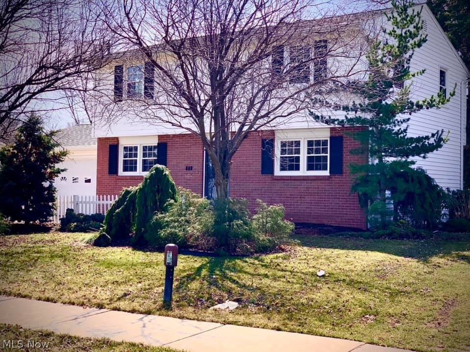 Huron, OH 44839,830 Salem DR