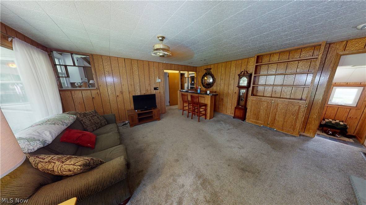Lyndhurst, OH 44124,5054 Farnhurst RD