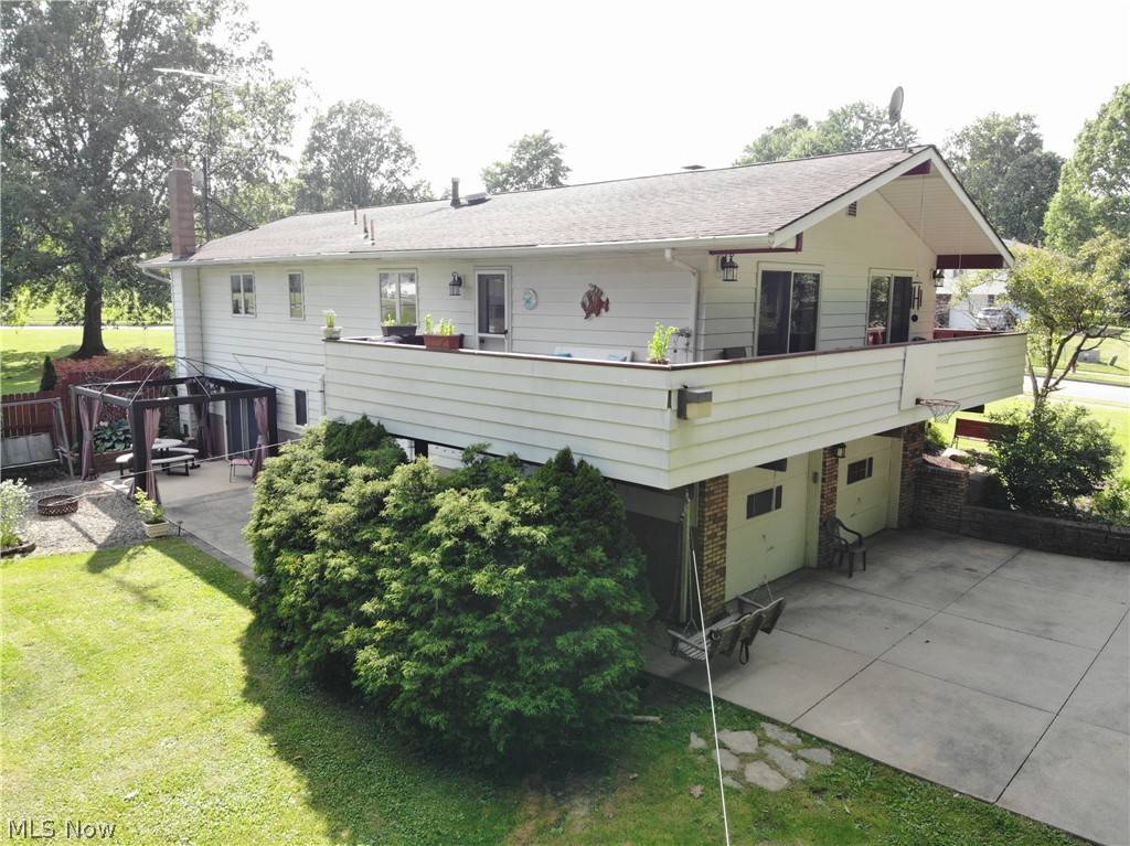 Girard, OH 44420,1705 Oak ST