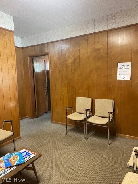 Warren, OH 44483,1910 E Market ST