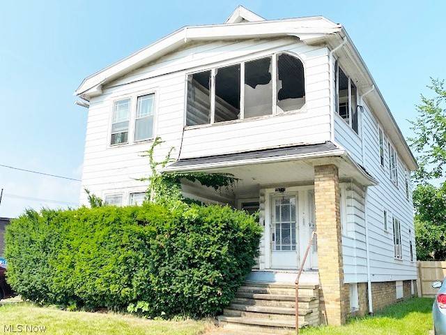 East Cleveland, OH 44112,16115 Nela View RD