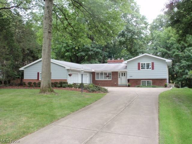 Elyria, OH 44035,529 Whitman BLVD