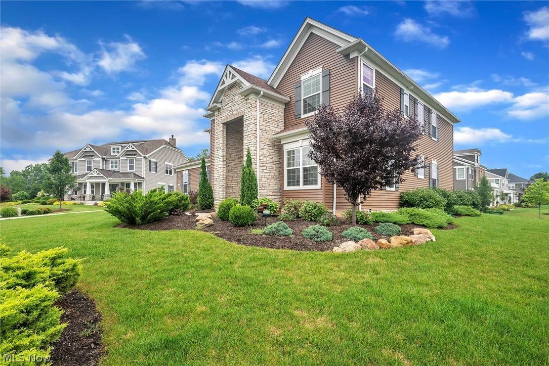 Hudson, OH 44236,6621 Wildwood CT