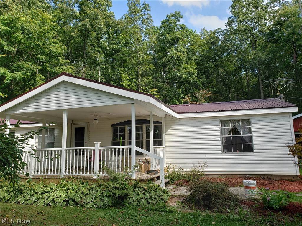 Geneva, OH 44041,2406 Atkins RD