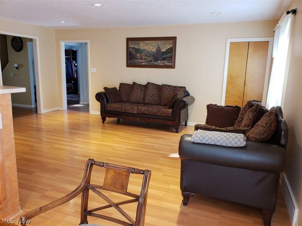 Mayfield Heights, OH 44124,1116 Belrose RD