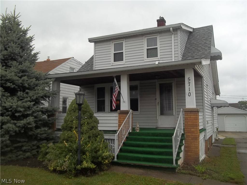 Parma, OH 44129,5710 Laverne AVE