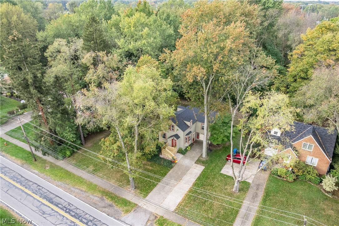 North Olmsted, OH 44070,5498 Fitch RD