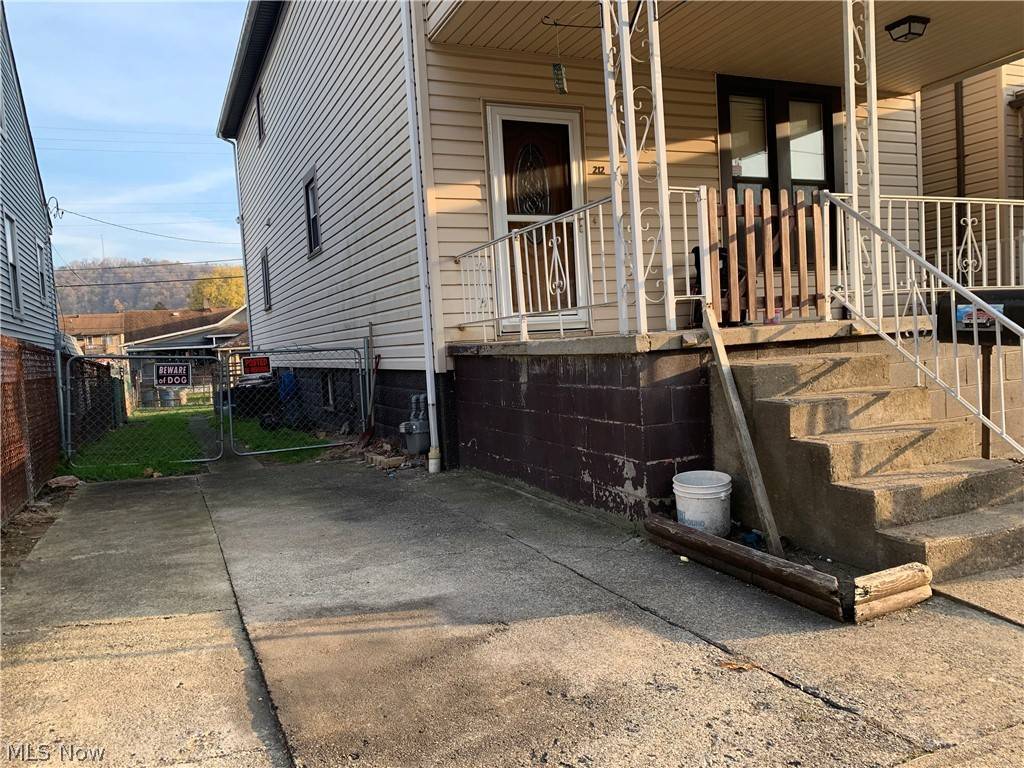 Martins Ferry, OH 43935,212 N 7th ST