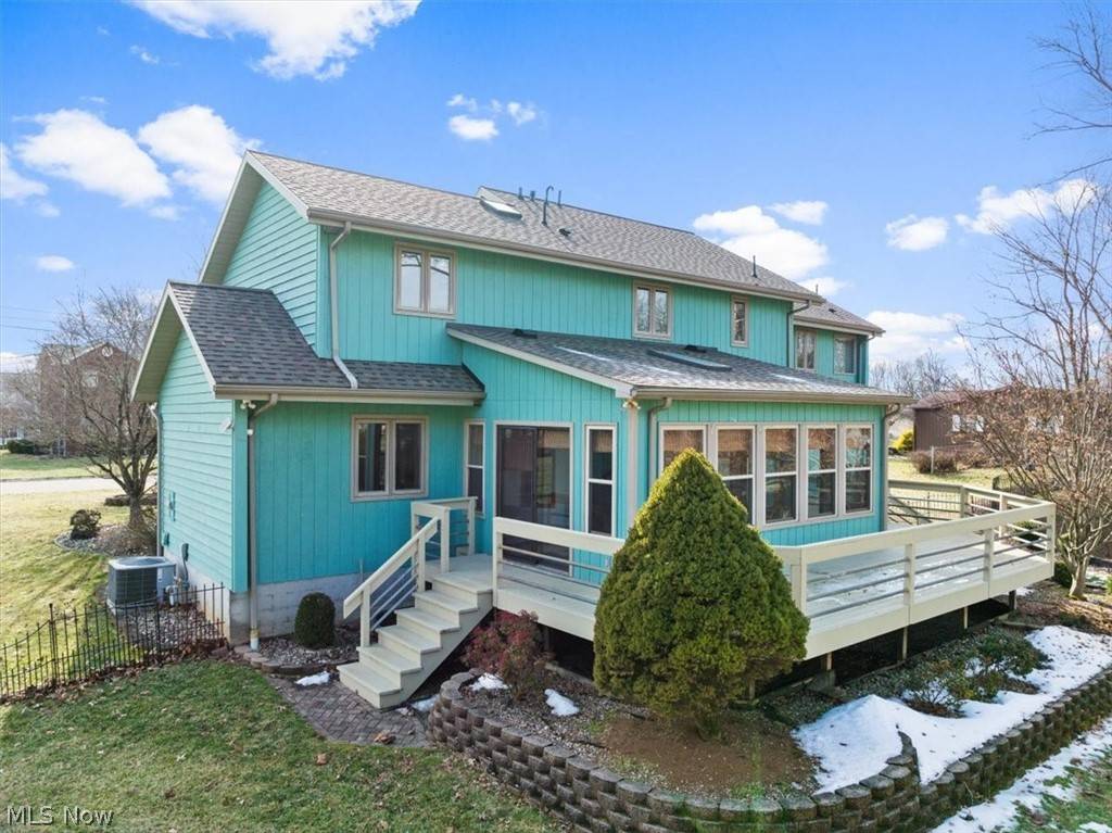 Washington, WV 26181,256 Walnut Grove