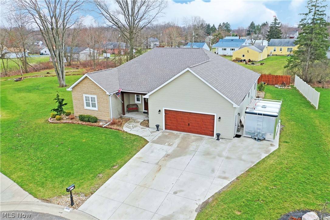 Girard, OH 44420,2692 Aspen DR