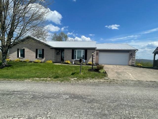 Clarington, OH 43915,51994 Country Boulevard