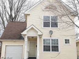Cleveland, OH 44105,4127 E 102nd ST