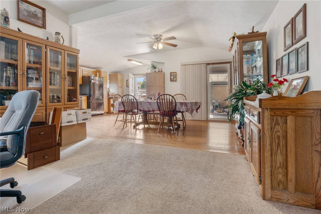 East Canton, OH 44730,2425 Miday AVE NE