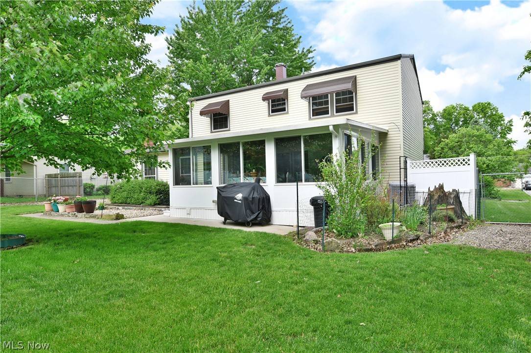 Austintown, OH 44511,4167 Claridge DR