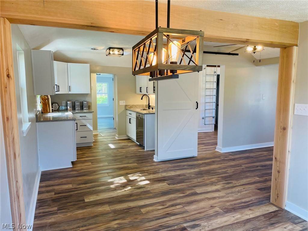 Vermilion, OH 44089,876 Blissful RD