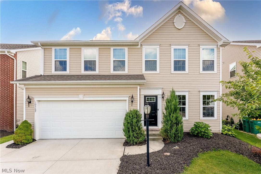 Twinsburg, OH 44087,10369 Fox Hollow CIR