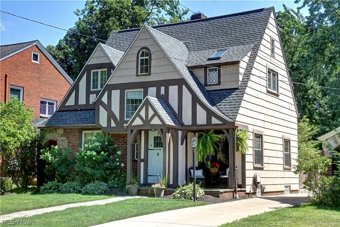 Fairview Park, OH 44126,21347 Hillsdale AVE