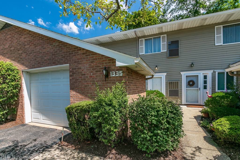 South Euclid, OH 44121,1335 Ramblewood TRL #4601-F