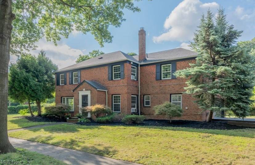 Shaker Heights, OH 44120,14210 Southington RD