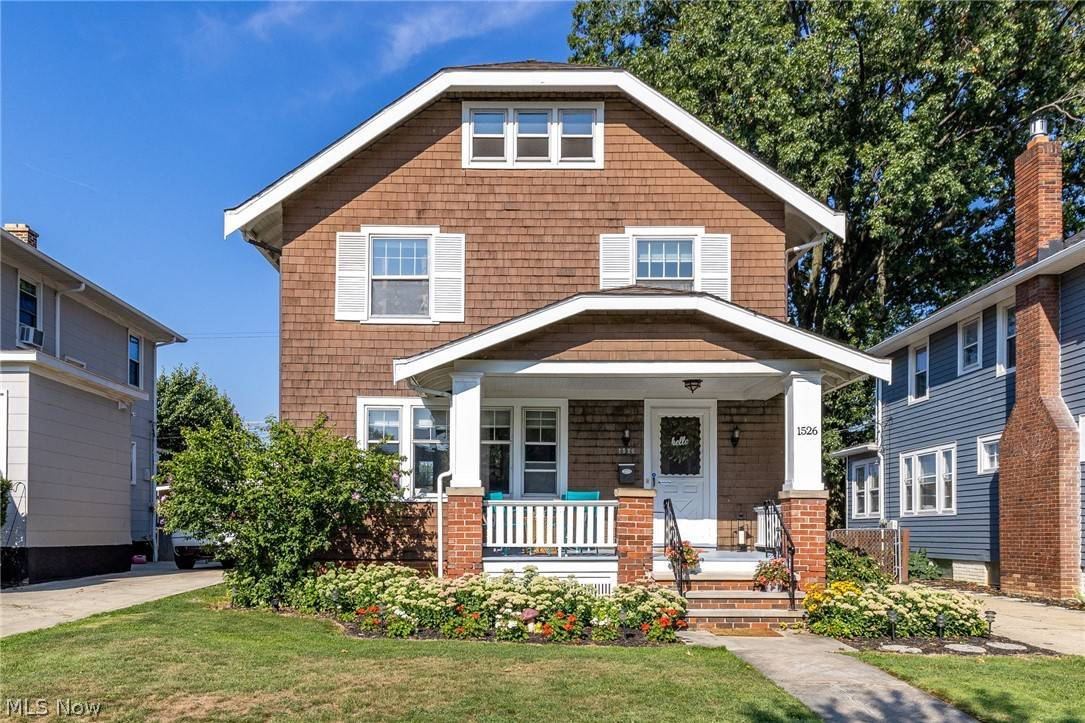 Lakewood, OH 44107,1526 Bunts RD