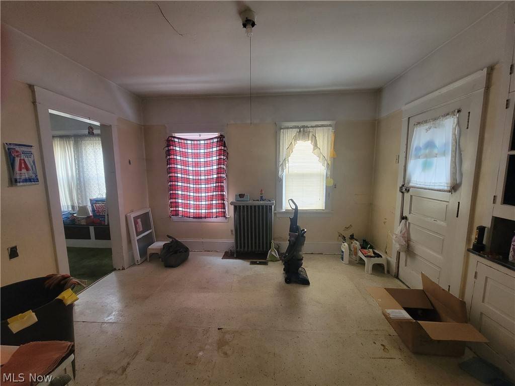 Cleveland, OH 44109,2418 Broadview RD
