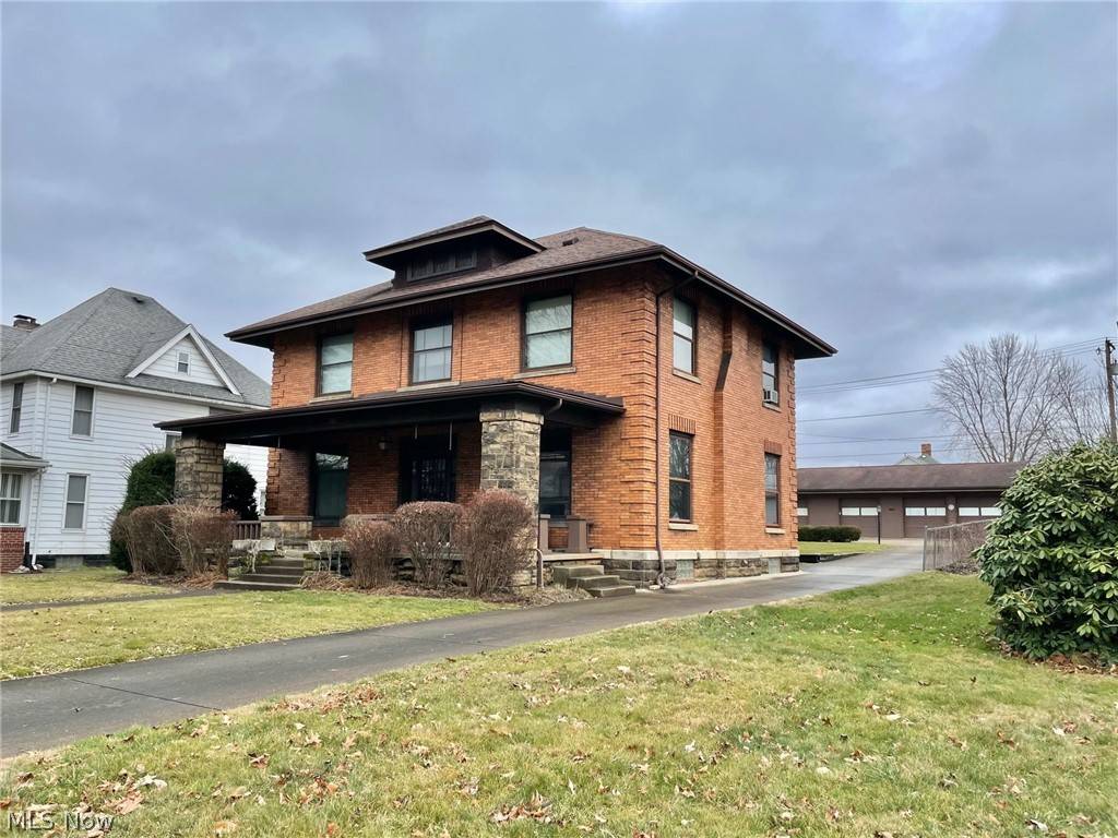 Coshocton, OH 43812,330 S 4th ST