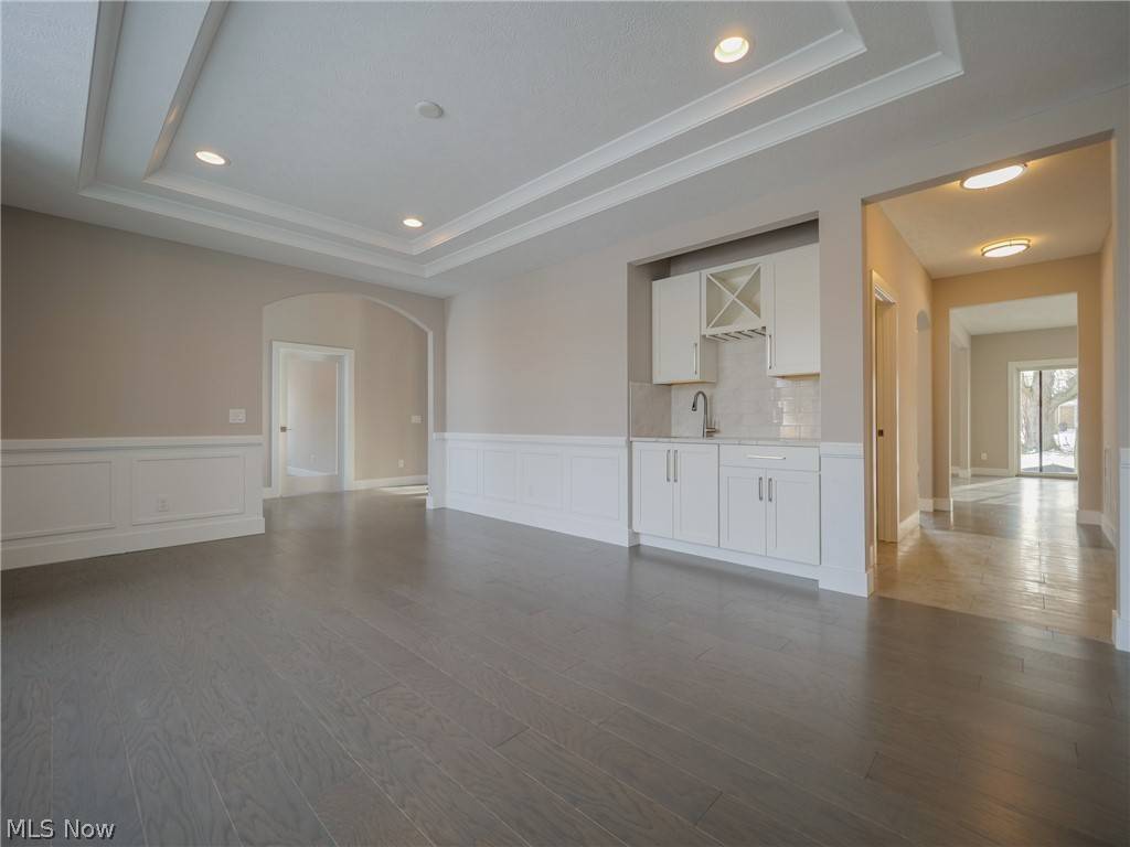 Beachwood, OH 44122,24326 Maidstone LN