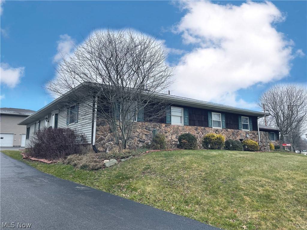 Salem, OH 44460,1843 S Lincoln AVE #A