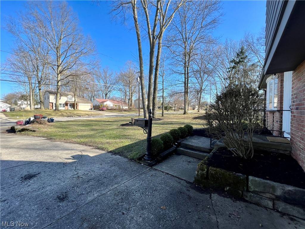 Boardman, OH 44512,8170 Glenwood AVE