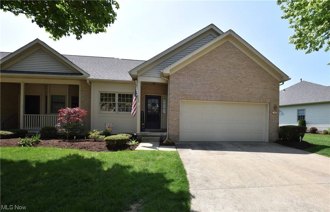 Uniontown, OH 44685,2580 Cardington Green #44B