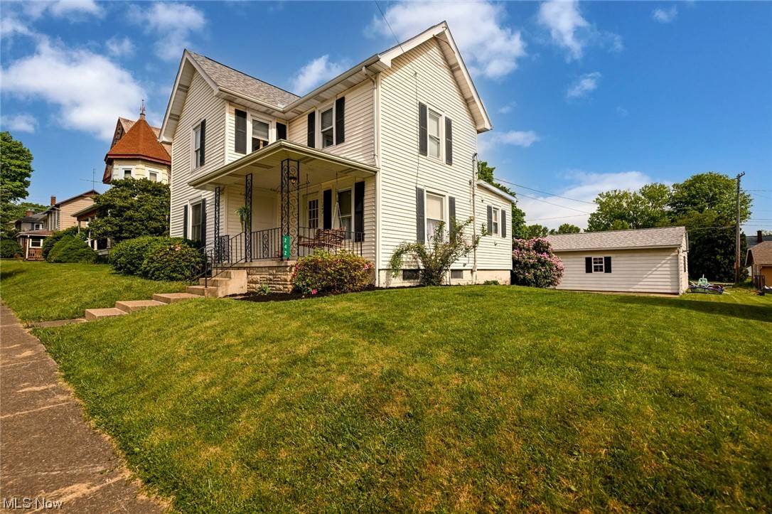 Dalton, OH 44618,242 W Main ST